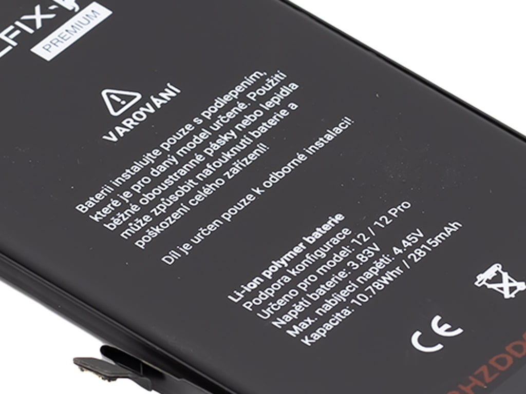 Detail náhradní baterie pro iPhone 12 – kvalitní díl pro výměnu